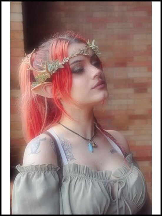 Woodland Gold Antler Crown - Forest Elf Headpiece Fairy Floral Circlet for
